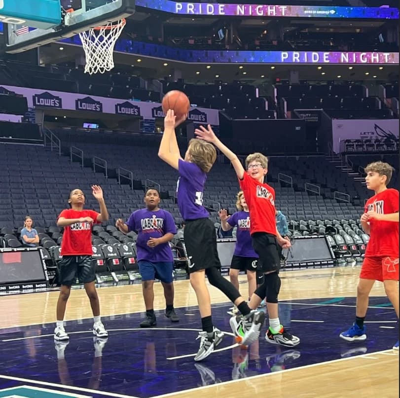LABCITY league players on an arena court